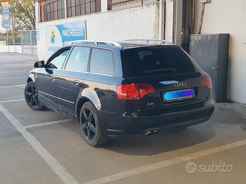 Usata Audi A4 140 CV (102 kW) 2005 Nero Station wagon