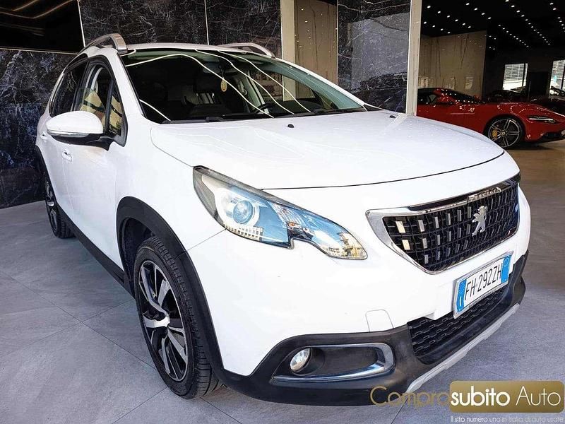 Usata Peugeot 2008 GT-line 99 CV (72 kW) 2017 Bianco SUV
