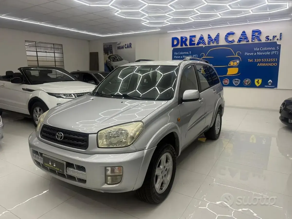 Usata Toyota RAV4 Sol 150 CV (110 kW) 2000 Grigio Station wagon
