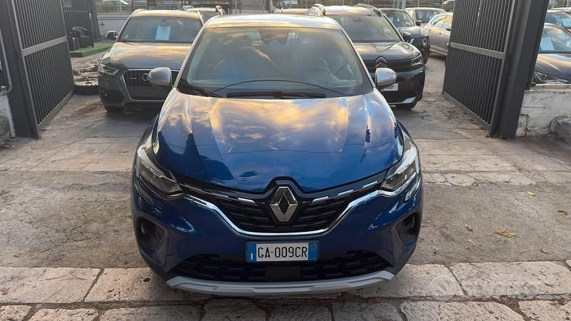 Usata Renault Captur Intens 95 CV (69 kW) 2020 Blu SUV