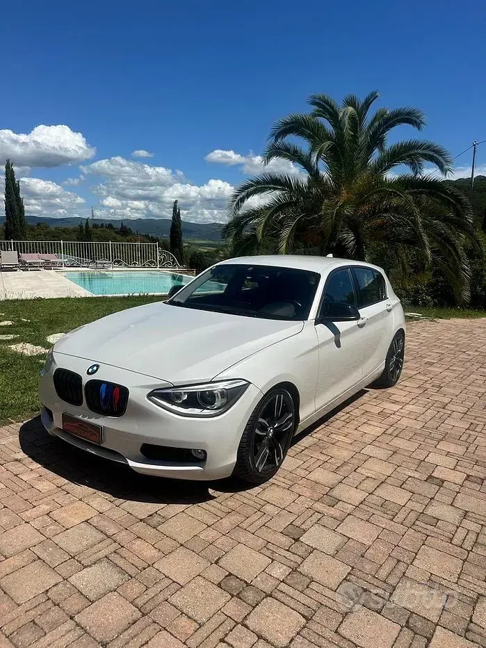 Usata BMW 120 Sport Line 184 CV (135 kW) 2014 Bianco Utilitaria