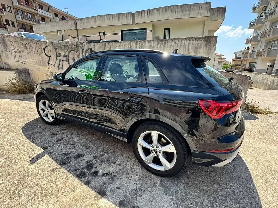 Usata Audi Q3 Business 150 CV (110 kW) 2022 Nero SUV