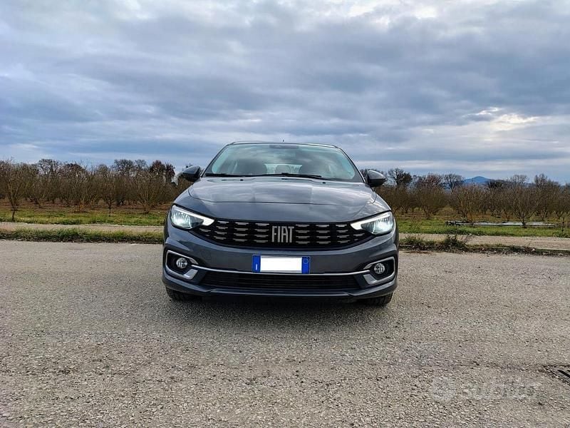 Usata 2021 Fiat Tipo | 12.900 € (Ottimo prezzo) - Immagine 1/4