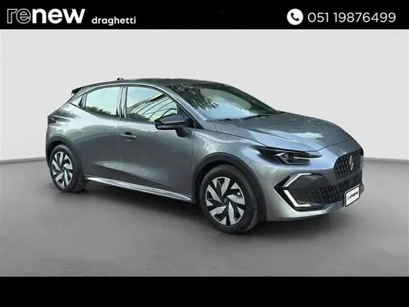 Nuova Renault Clio Evolution 2026 Grigio scuro Utilitaria
