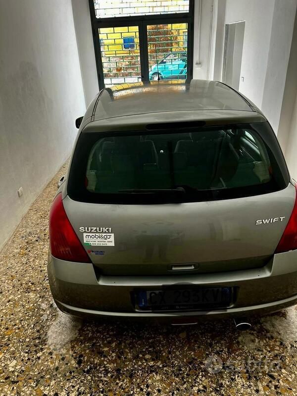 Usata Suzuki Swift 92 CV (67 kW) 2005 Utilitaria