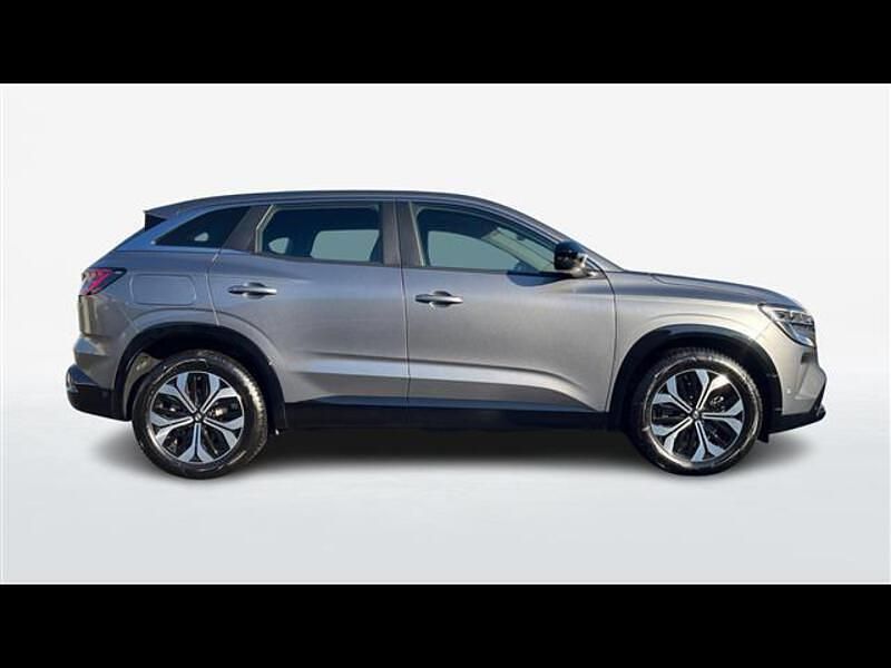 Usata Renault Austral Evolution 200 CV (147 kW) 2025 Grigio scuro SUV