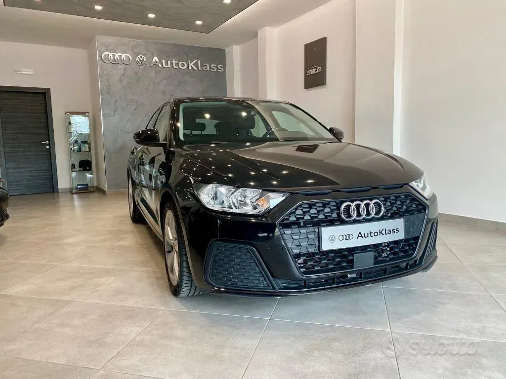 Usata Audi A1 Advanced 110 CV (80 kW) 2021 Nero SUV