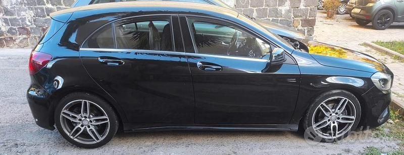 Usata Mercedes A180 Premium 109 CV (80 kW) 2016 Nero Berlina
