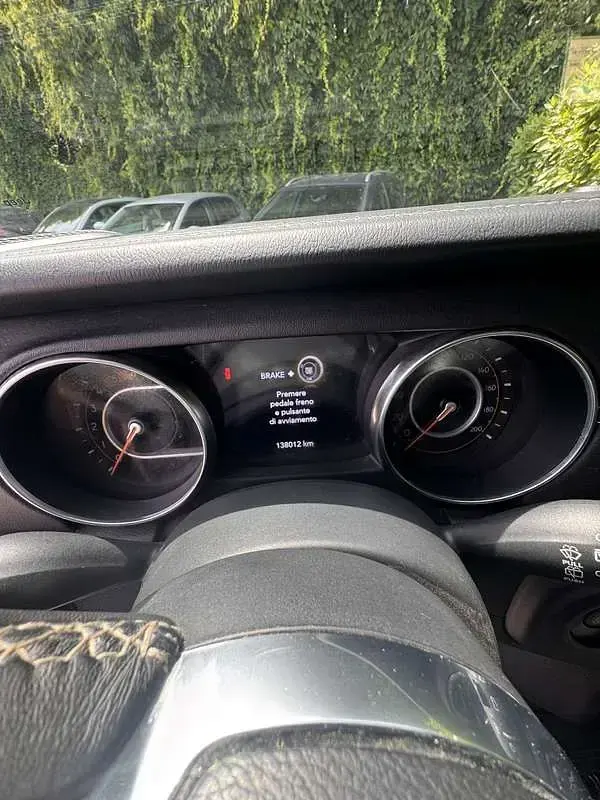 Usata Jeep Wrangler Sahara 200 CV (147 kW) 2019 Nero SUV