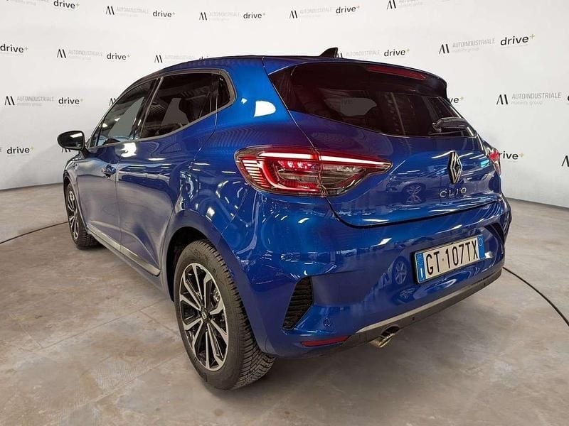 Usata Renault Clio V Techno 91 CV (66 kW) 2024 Blu Berlina