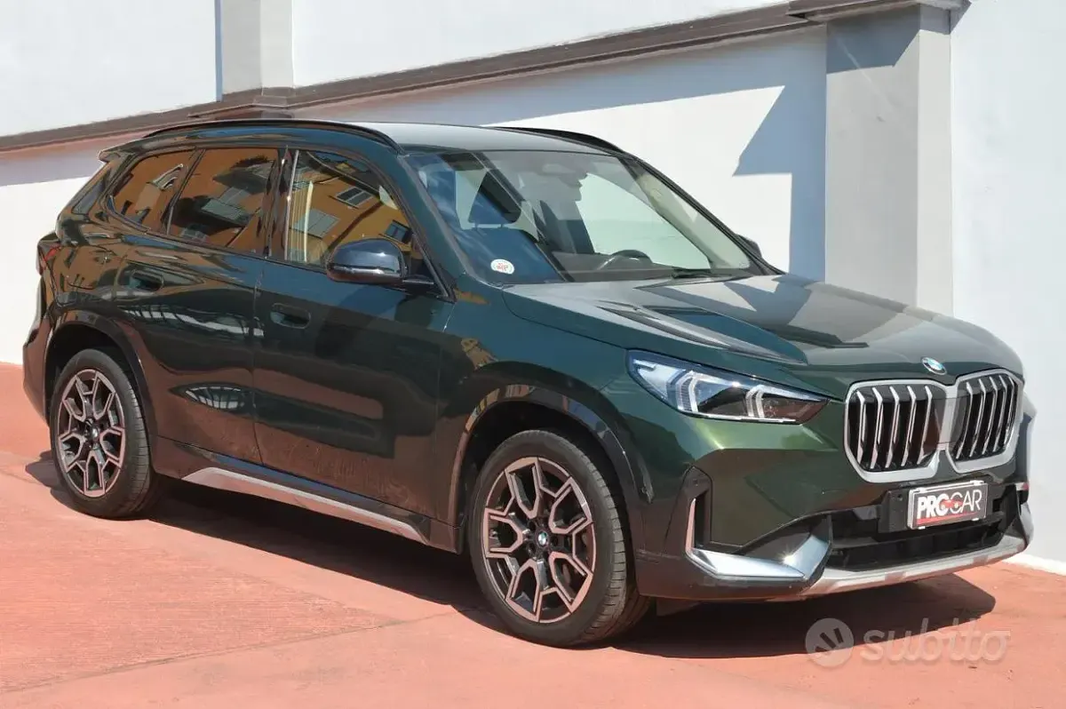 Usata BMW X1 xLine 136 CV (100 kW) 2022 Verde SUV