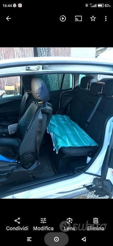 Usata Ford B-MAX 90 CV (66 kW) 2014 Bianco Monovolume