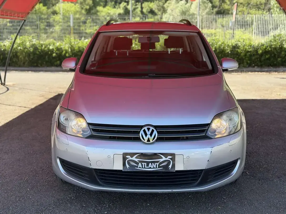 Usata VW Golf VI Highline 122 CV (89 kW) 2011 Argento Utilitaria