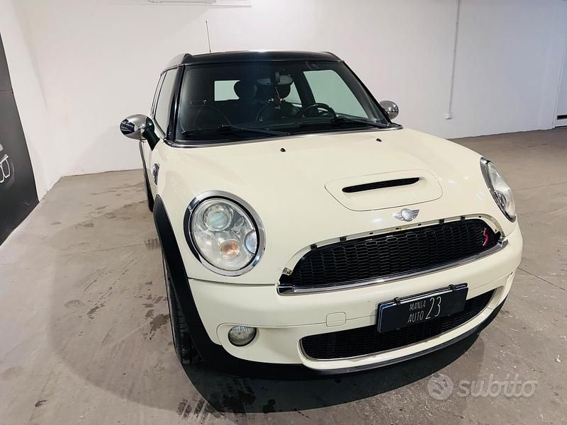 Usata Mini Cooper S Clubman 175 CV (128 kW) 2009 Beige Station wagon