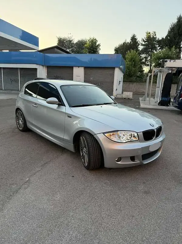 Usata BMW 118 M Sport 143 CV (105 kW) 2009 Utilitaria