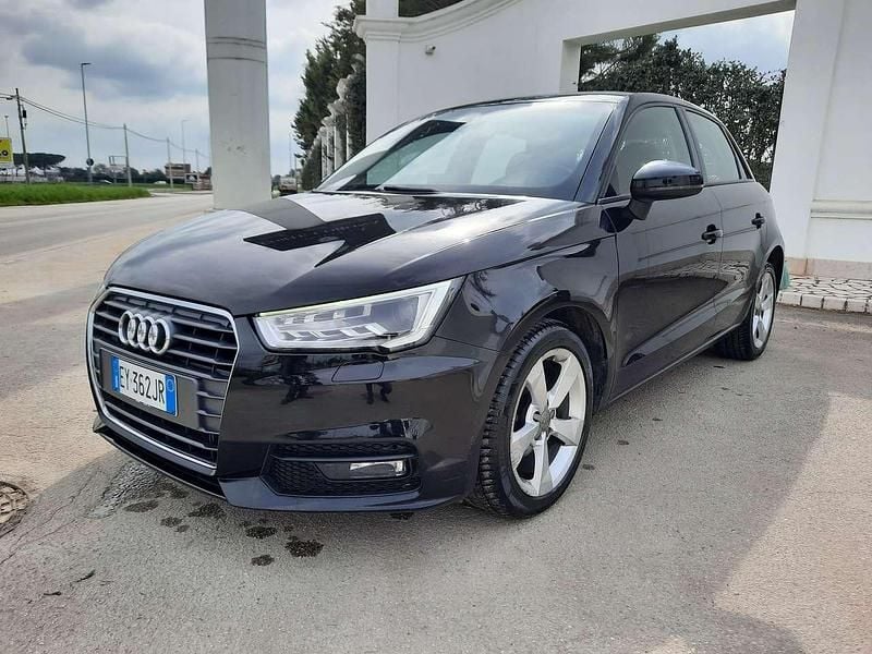 Usata Audi A1 Sportback Ambiente 90 CV (66 kW) 2015 Nero Utilitaria
