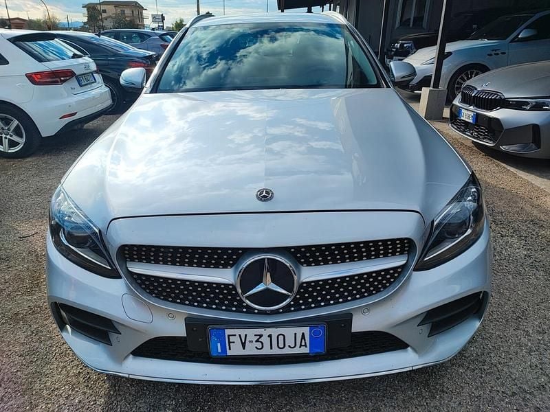 Usata Mercedes C220 Premium 194 CV (142 kW) 2019 Argento Station wagon