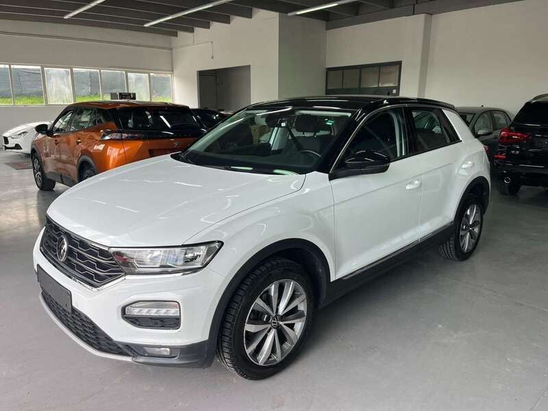 Bianco Usata 2021 VW T-Roc Style SUV | 16.950 € (Ottimo prezzo) - Immagine 1/4