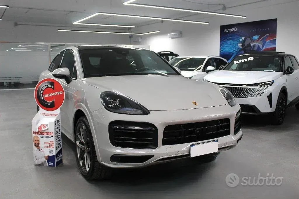 Usata Porsche Cayenne Sport 340 CV (250 kW) 2022 Bianco SUV