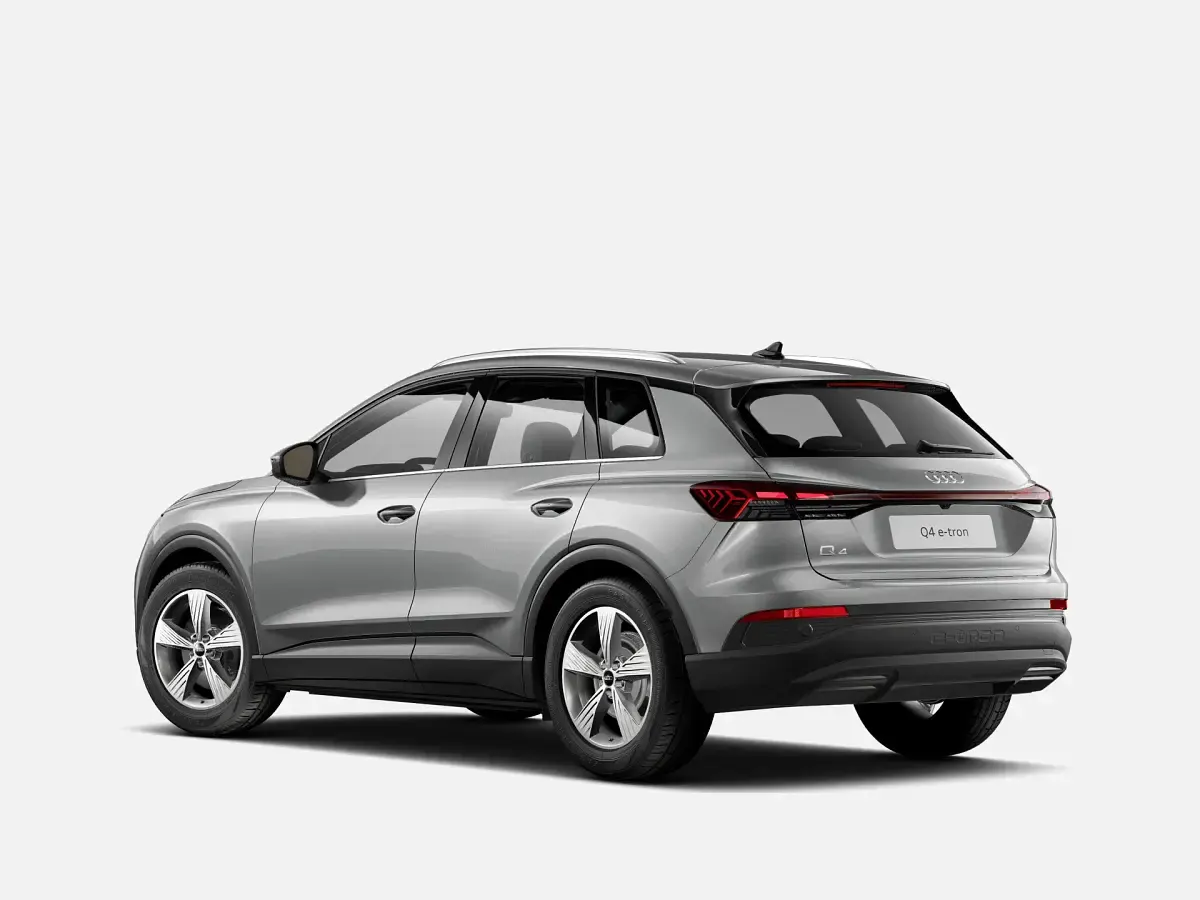 Nuova Audi e-tron Business 210 kW (286 CV) 2025 Grigio tifone metallizzato SUV