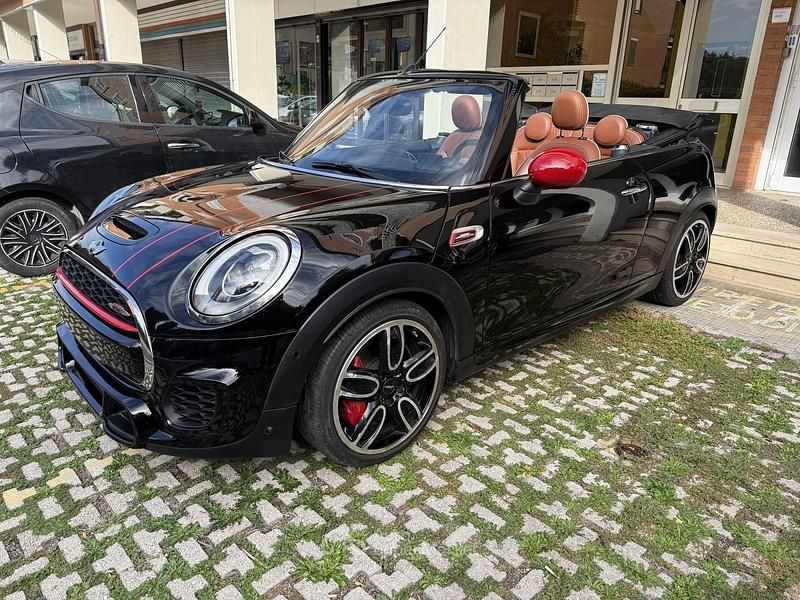 Usata Mini John Cooper Works Cabriolet 231 CV (169 kW) 2017 Nero Cabrio