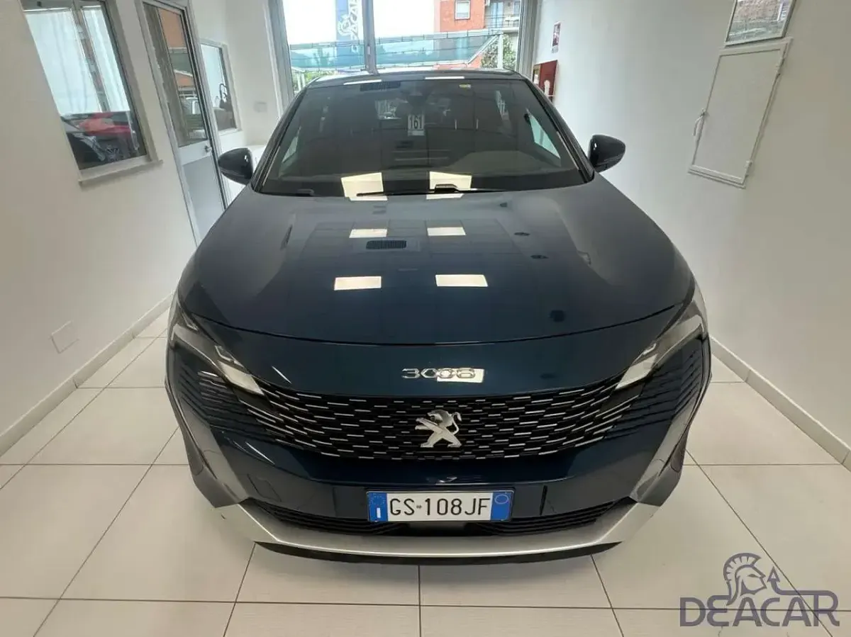 Gebraucht Peugeot 3008 Allure 131 PS (96 kW) 2023 Blau SUV