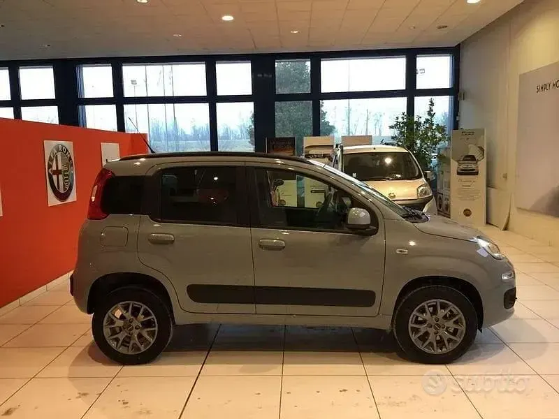 Usata Fiat Panda Lounge 70 CV (51 kW) 2019 Grigio Utilitaria