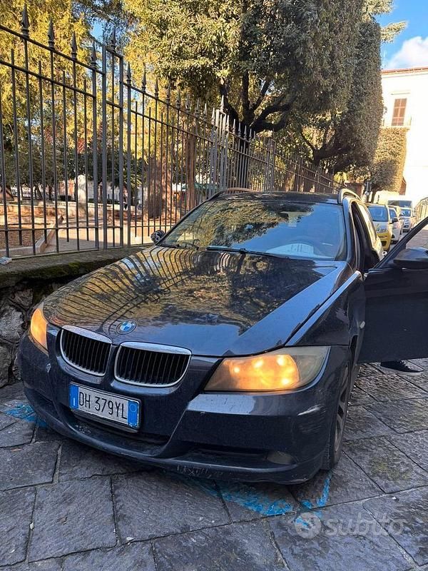 Usata BMW 320 150 CV (110 kW) 2007 Nero Station wagon