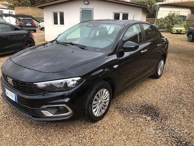 Usata Fiat Tipo S 131 CV (96 kW) 2025 Nero Berlina