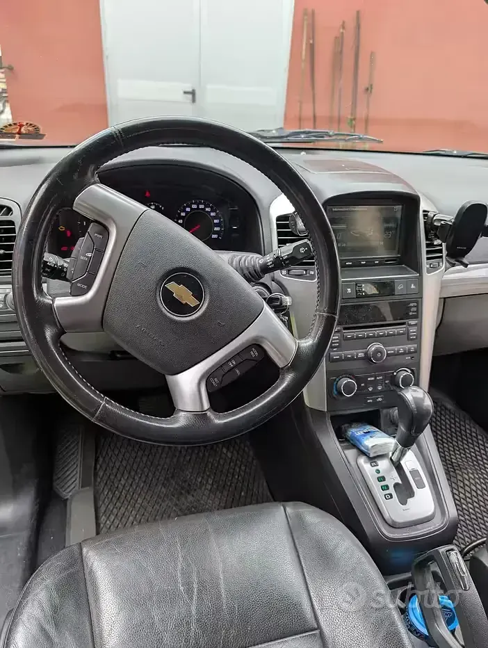 Usata Chevrolet Captiva Sport 150 CV (110 kW) 2010 Grigio SUV