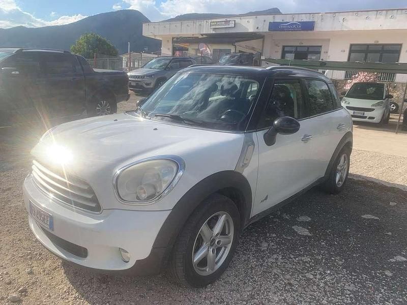 Usata Mini Cooper D Countryman 111 CV (81 kW) 2010 Bianco SUV