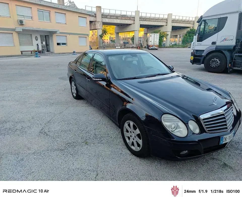 Usata Mercedes E200 Elegance 163 CV (119 kW) 2007 Berlina