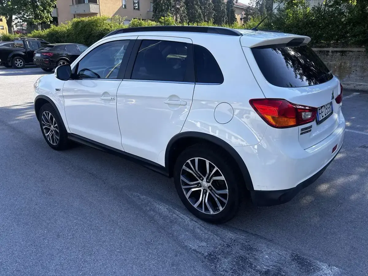 Usata Mitsubishi ASX Invite 114 CV (83 kW) 2016 Other SUV