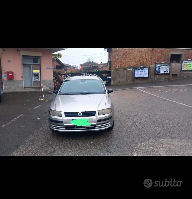 Usata Fiat Stilo 80 CV (58 kW) 2003 Grigio Station wagon