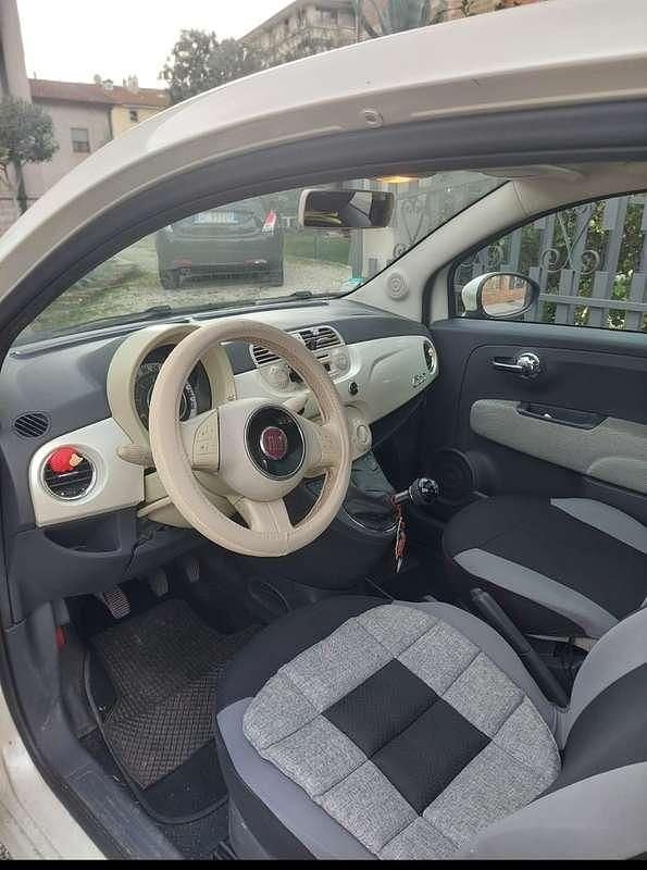 Usata Fiat 500 Lounge 75 CV (55 kW) 2009 Bianco Utilitaria