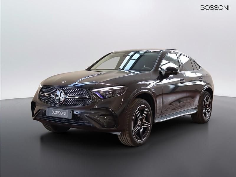 Nuova Mercedes GLC300 AMG Line Premium 333 CV (244 kW) 2026 Grigio Coupé