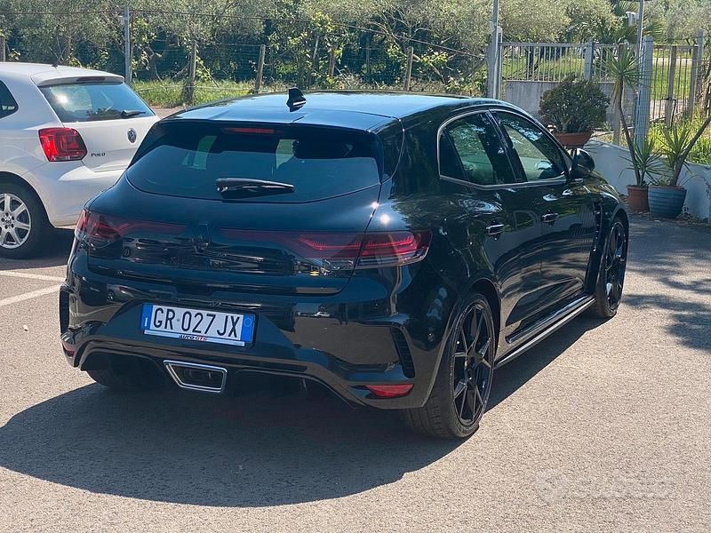 Usata Renault Mégane IV R.S. 300 CV (220 kW) 2023 Nero Berlina