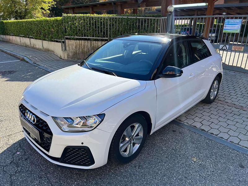 Usata Audi A1 Sportback Ambiente 116 CV (85 kW) 2020 Bianco Utilitaria
