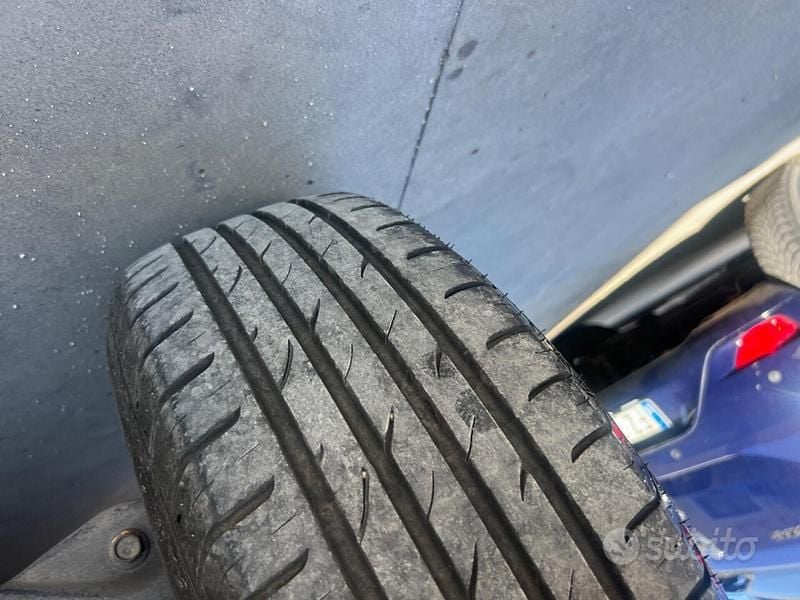 Usata Suzuki Grand Vitara 106 CV (77 kW) 2006 Argento SUV