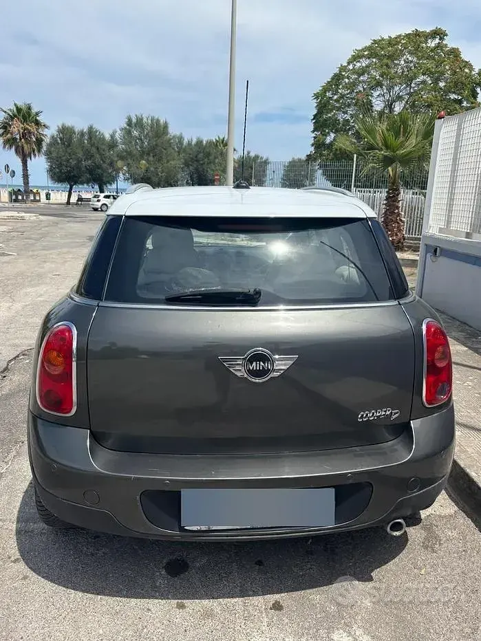Usata Mini Cooper D Countryman 111 CV (81 kW) 2012 Grigio SUV