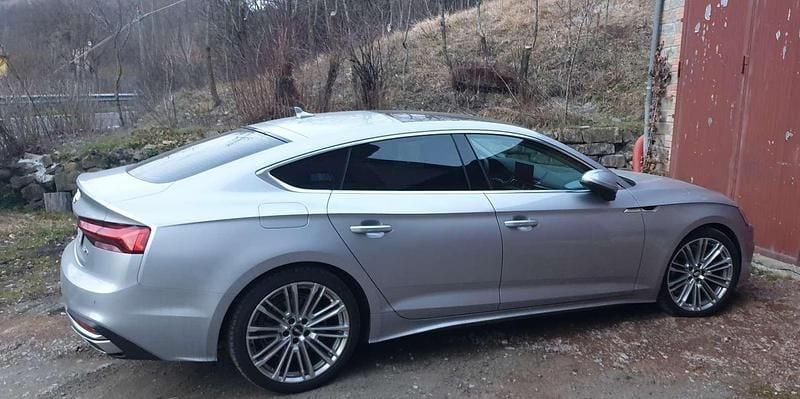 Käytetty Audi A5 Sportback Advanced Plus 163 HP (119 kW) 2020 Hopea Viistoperä