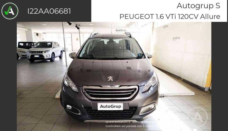 Usato 2014 Peugeot 2008 1.6 Benzin 121 CV (10.900 €)