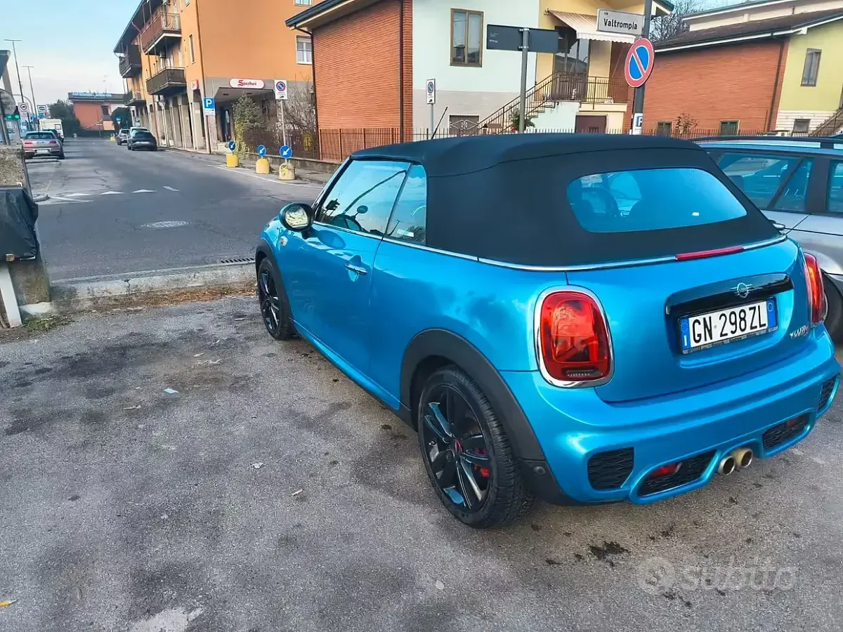Usata Mini John Cooper Works Cabriolet 190 CV (139 kW) 2023 Blu Cabrio