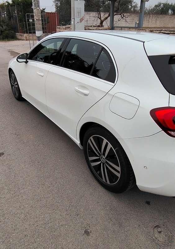 Usata Mercedes A180 116 CV (85 kW) 2019 Berlina