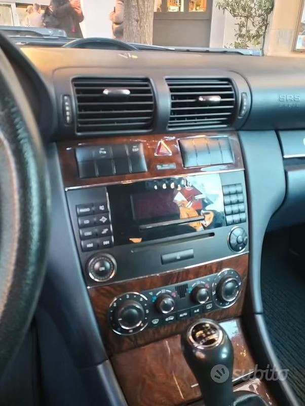 Usata Mercedes C200 2005 Grigio Station wagon