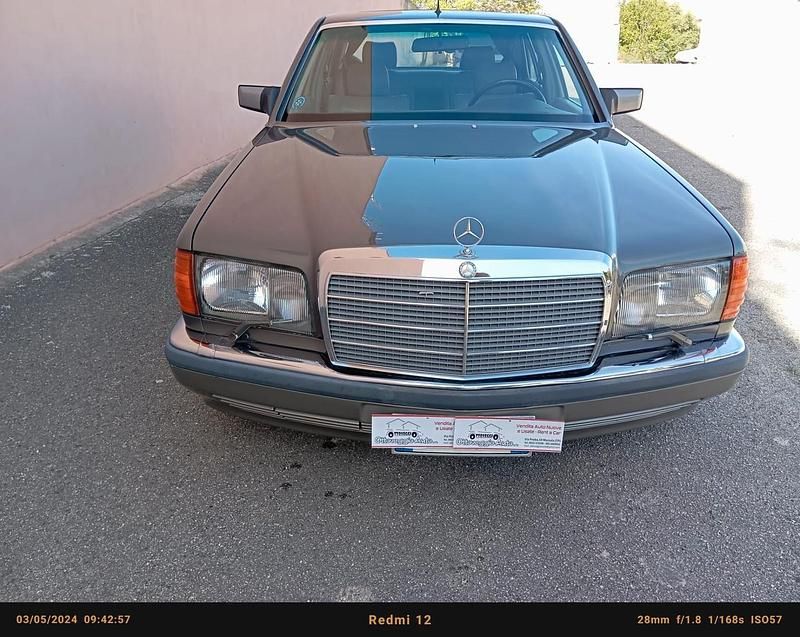 Usata Mercedes 560 299 CV (219 kW) 1986 Marrone Berlina