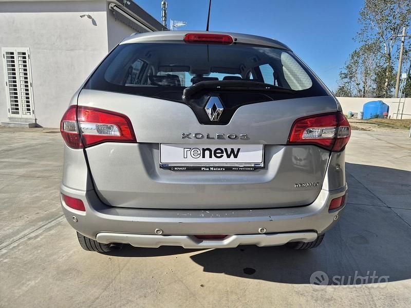 Usata Renault Koleos Dynamique 150 CV (110 kW) 2009 Grigio SUV