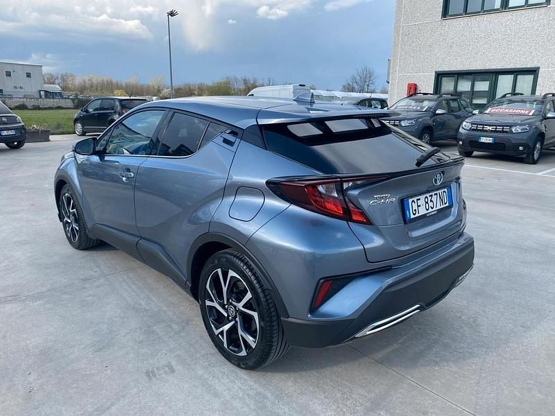 Usata Toyota C-HR Lounge 152 CV (111 kW) 2021 Blu SUV