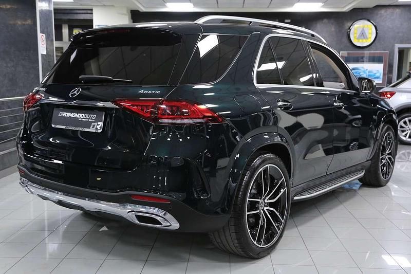 Usata Mercedes GLE300 Premium Plus 245 CV (180 kW) 2021 Verde smeraldo SUV