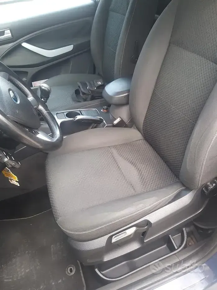 Usata Ford C-MAX 145 CV (106 kW) 2008 Monovolume